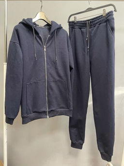 из ЛАКОСТЫ с УТЕПЛЕНИЕМ Костюм на молнии