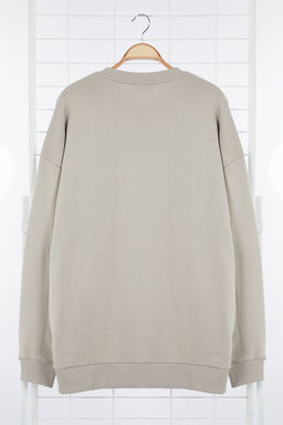 TRENDYOL MAN Gri Oversize/Genis Kesim Yaz? Bask?l? Buyuk Beden Sweatshirt TMNAW25AO00026 - Trendyolmilla фото 7