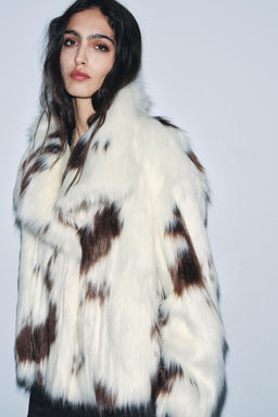 FAUX FUR JACKET ZW COLLECTION LIMITED EDITION - Zara фото 2