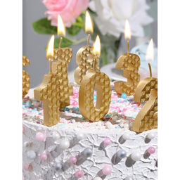 Свеча в торт на шпажке «Соты», цифра 0, 7 см, золото