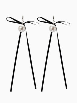 Серьги «Бантик с жемчугом», №16, белый, чёрный в серебре