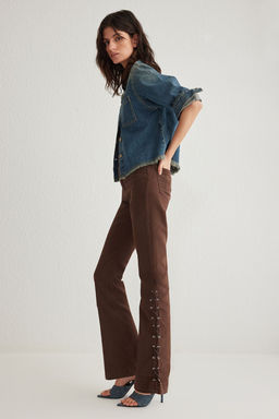 Kahverengi Kusgozu Yan Bagc?kl? Yuksek Bel Flare Jeans TWOSS25JE00013 - Trendyolmilla фото 2