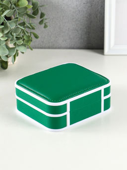 Шкатулка для украшений Giulia, пластик, кожзам, 6 ячеек, 10 полос, зелёная, 13.5×11.5×5.5 см
