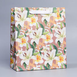 Пакет крафтовый вертикальный С 8 Марта, ML 27 х 23 х 11.5 см - Дарите счастье фото 2
