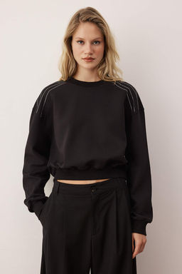 Siyah Soft Touch Serit Tas Akseusar Detayl? Bisiklet Yaka Orme Sweatshirt TWOAW26SW00224 - Trendyolmilla фото 2