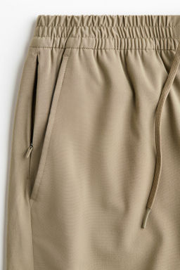 Pantal?n corto Four-way stretch Regular Fit - H&m фото 5