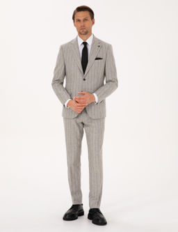 Gri Slim Fit Y_n Ka_mir Kar___ml_ _izgili Tak_m Elbise