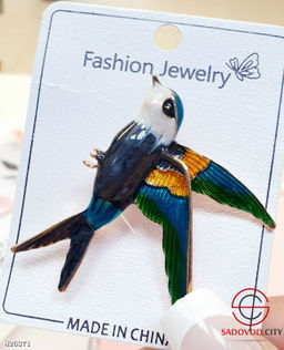 Брошь женская на булавке