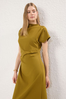 Yag Yesil A Kesim Degaje Yaka Midi Dokuma Elbise TWOAW25EL00393