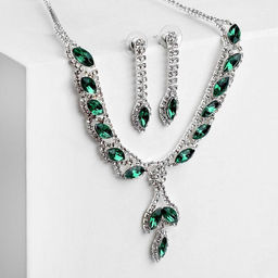 Набор 2 предмета: серьги, колье Листопад ромб, цвет изумрудно-белый в серебре, 45 см