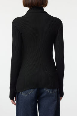 Siyah Dik Yaka Kol Detayl? Triko Kazak TEDAW25KZ00034 - Trendyolmilla фото 4