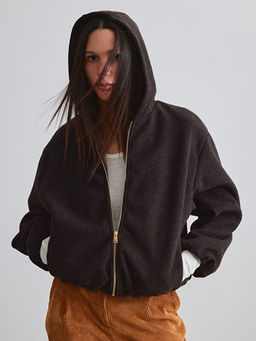 Kap??onlu Kad?n Ka?e Ceket