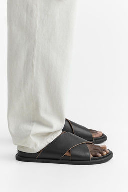 CRISS-CROSS LEATHER SANDALS - Zara фото 2