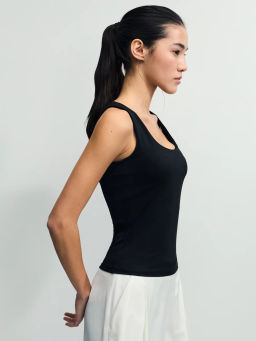 Базовый топ с широкими бретелями / Zarina фото 4