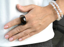 Крупный перстень из Агата кофейного