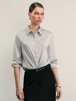 Атласная блузка с принтом / Zarina