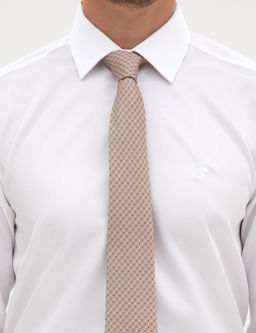 Beyaz Non Iron Kolay _t_lenebilir Slim Fit G_mlek