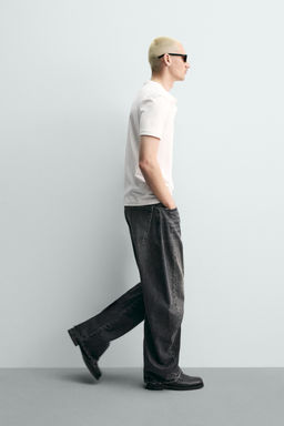 JEANS BARREL FIT COSTURAS GIRADAS / Carb?n - Zara фото 8