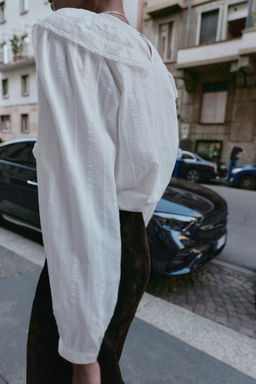 ROMANTIC SHIRT WITH RUFFLES - Zara фото 3