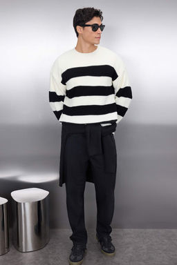 TRENDYOL MAN Koyu Yesil Casual Oversize Fit Genis Kal?p Bisiklet Yaka Cizgili Triko Kazak TMNAW23KZ00106 - Trendyolmilla фото 38