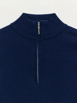 Джемпер в рубчик с молнией / Zarina  фото 8