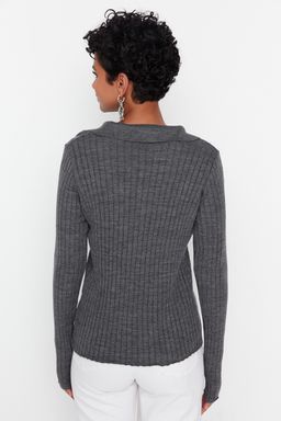 Antrasit Couple Kol Ucu Detayl? Polo Yaka Triko Kazak TWOAW21KZ1113