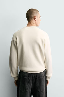 SOFT TEXTURED SWEATER - Zara фото 11