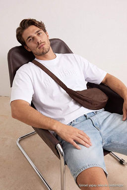 Beyaz Oversize/Rahat Kesim Kabartma Bask_l_ T-Shirt TMNSS26TS00084 - Trendyolmilla фото 2