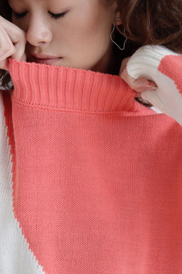 10080 Свитер кораллово-белый - Martichelli фото 6