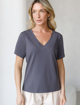 D49.096 Футболка женская т.серый