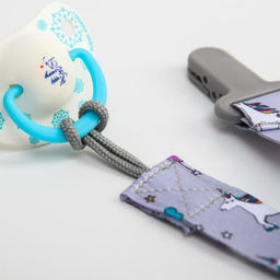 Держатель для соски - пустышки Крошка Я «Единороги», на ленте