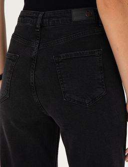 Siyah Mom Fit Geni_ Kal_p Jean Pantolon