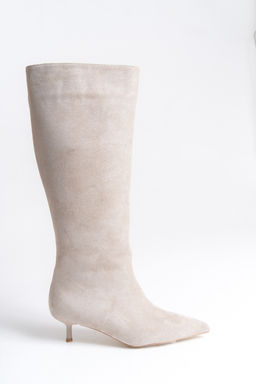 Bej Premium Suet Kad?n Ince Kitten Topuklu Cizme TAKAW26CZ00021 - Trendyolmilla фото 3