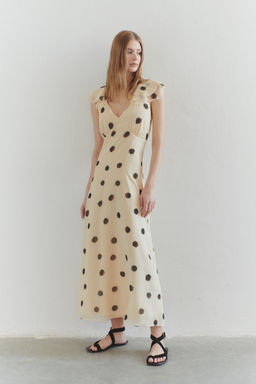 TRENDYOLMILLA Limited Edition Ac?k Sar? S?rt Detayl? Maxi Dokuma Elbise TWOSS25EL00519