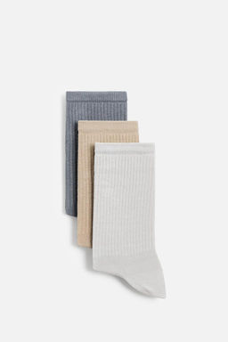 3-PACK OF CONTRAST SOCKS