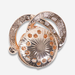 Брошь на магните в виде спирали металлическая - Модные истории фото 2