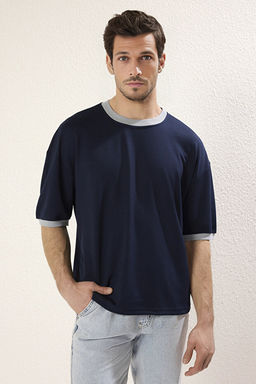 Lacivert Boxy Fit/Kare Kesim Yumu_ak Doku _nterlok Kuma_ T-Shirt TMNSS25TS00078 - Trendyolmilla фото 2
