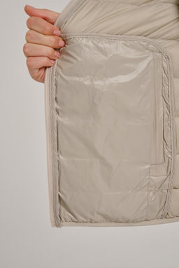 Пуховик легкий Серый