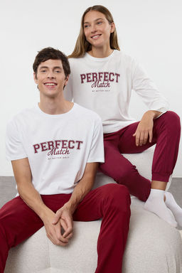 TRENDYOL MAN Ekru - Bordo Regular Fit Orme Couple/Cift %100 Pamuklu Pijama Tak?m? TMNAW25PT00047