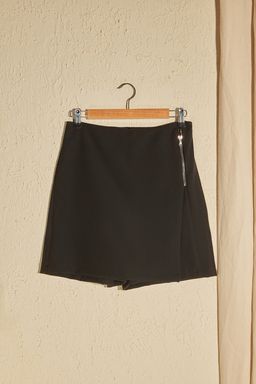 TRENDYOLMILLA Siyah Fermuar Detayl? Dokuma Sort Etek TWOSS20SR0139 фото 6