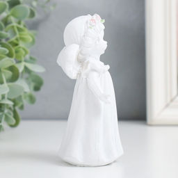 Сувенир полистоун "Малышка-ангелок - встреча" белоснежный" МИКС 8,5х5х11,3 см