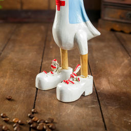 Сувенир «Утка Медсестра», дерево, 13×9×27 см