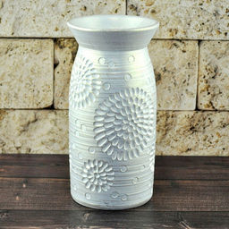 Ваза для цветов керамическая Астра 2,2л, д12см, h26см, форма флора, белый, ручная работа, в коробке (Россия) - Домашняя мода фото 2