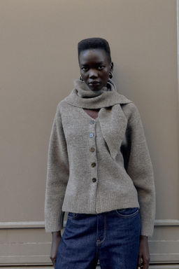 CARDIGAN WITH SCARF DETAIL - Zara фото 5