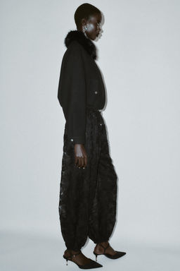 BOMBER JACKET WITH FAUX FUR COLLAR - Zara фото 4