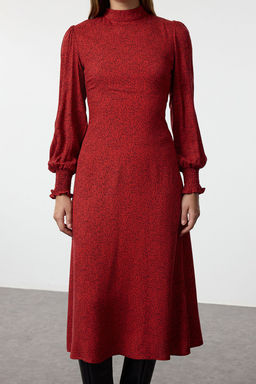 Trendyolmilla Bordo Belden Ac?lan Puantiyeli Midi Dokuma Elbise TWOAW25EL00369  фото 4