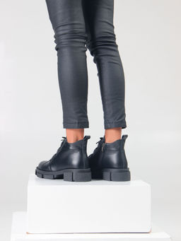 Ботинки 218.21074bl. черный/Мех