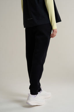 Брюки трикотажные Черный TRN ESSENTIAL Knit Track Pants