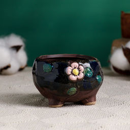 Цена за 2 шт. Горшок "Бочонок" 5х5х5см МИКС