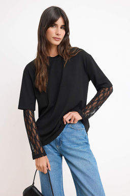Siyah Oversize/Genis Kal?p Dusuk Kol Dantelli Uzun Kollu Soft Touch Orme T-Shirt TWOSS26TS00191
